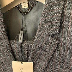 NWT Burberry London Mens Suit Made in Italy